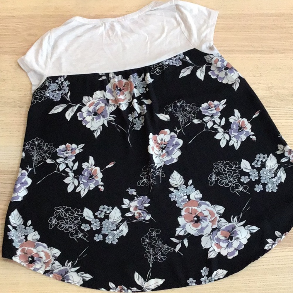 Juniors floral top - Picture 5 of 7